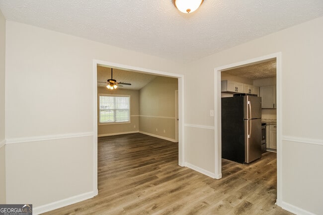 Photo - 4336 Hill View Dr