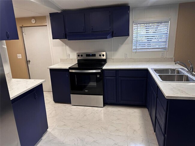 Photo - 12111 Anderson Dr