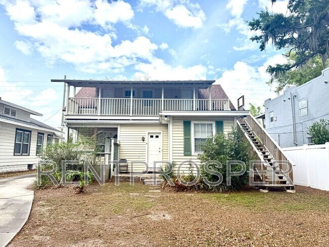 Photo - 728 Arlington St Unit C