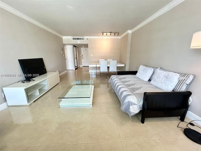 Photo - 100 Lincoln Rd Unit 1010