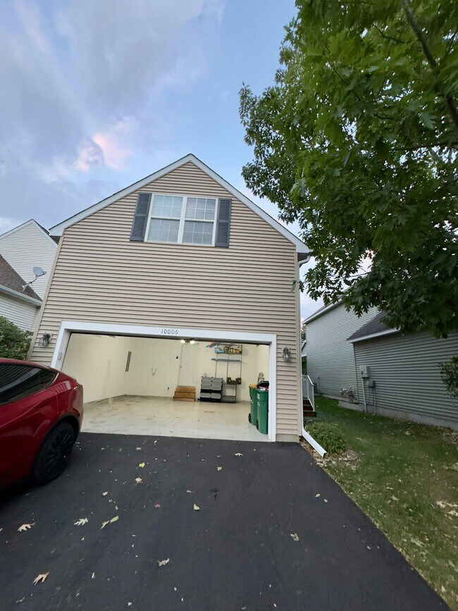 Photo - 10006 Pincherry Ln