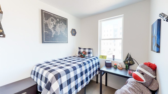 Promenade Place - Student Living