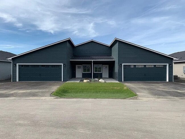 Building Photo - 1507 Metler Ln Rental