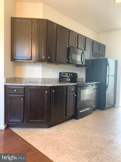 Photo - 17275 Library Blvd