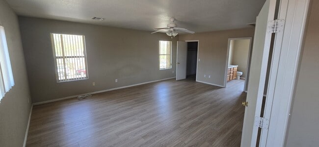 Photo - 2369 E 35th Ave