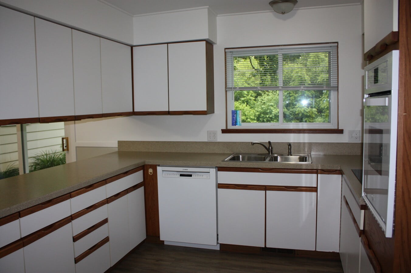 Photo - 8352 Galloway Dr