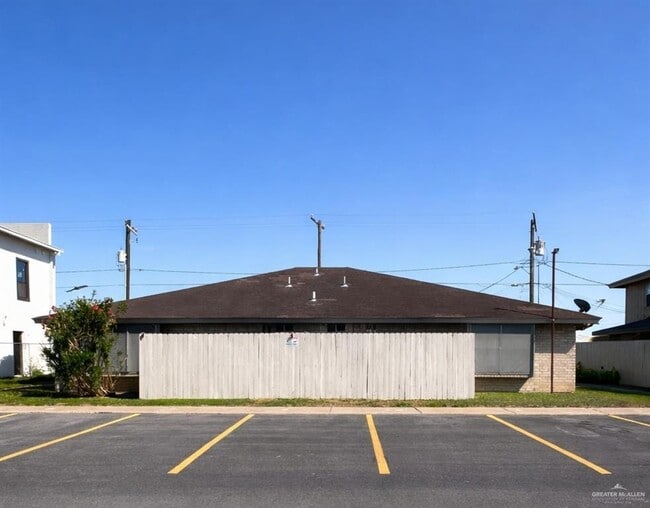 Building Photo - 11 Gastel Cir Unit 3