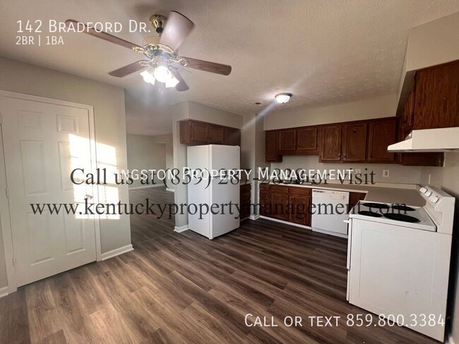 Building Photo - 142 Bradford Dr