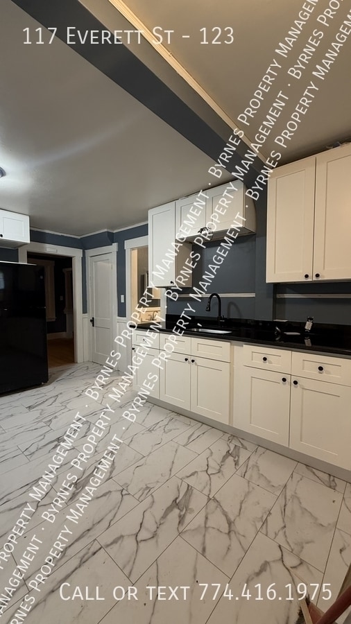 Photo - 117 Everett St Unidad 123