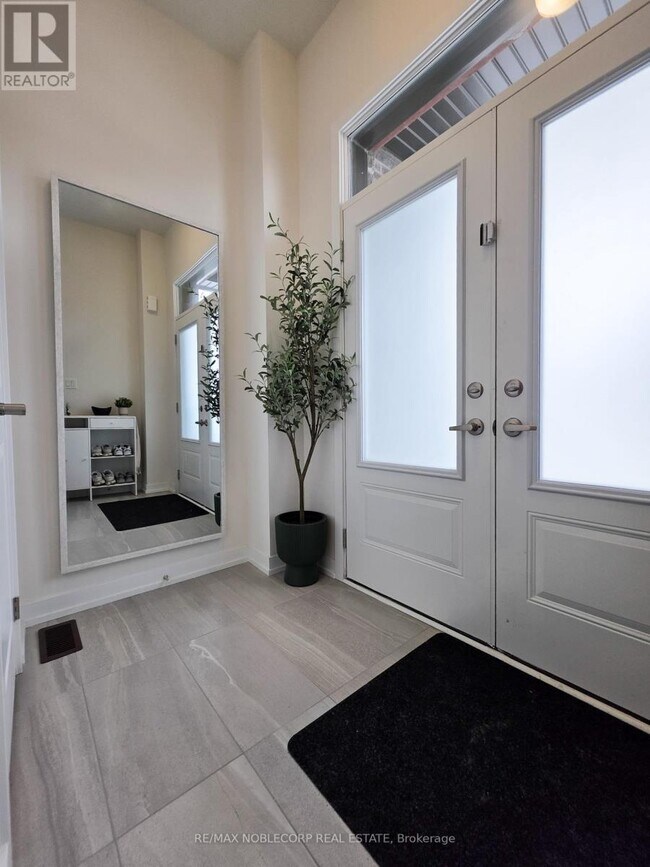 Photo - 34 Singhampton Rd