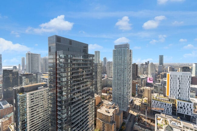 Photo - 251 Jarvis St Unit SI ID1403810P