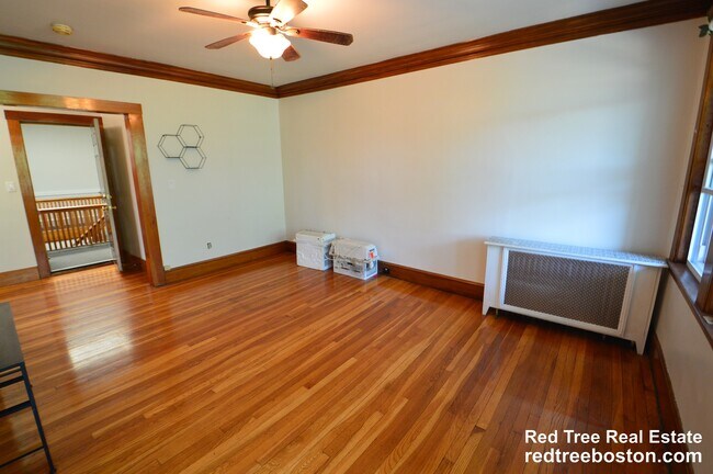 Photo - 22 Chiswick Rd Unit 13