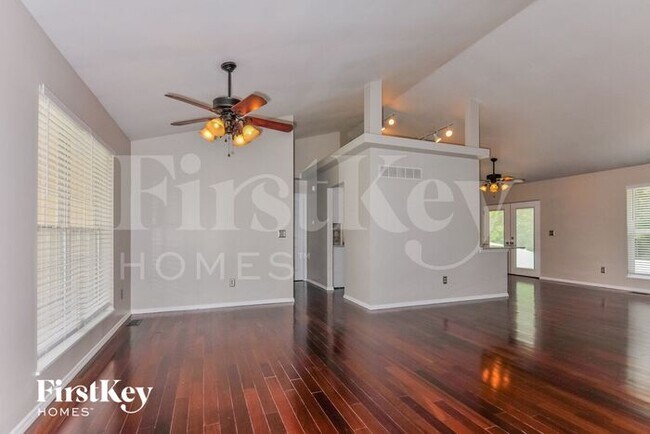 Photo - 510 Old Dominion St