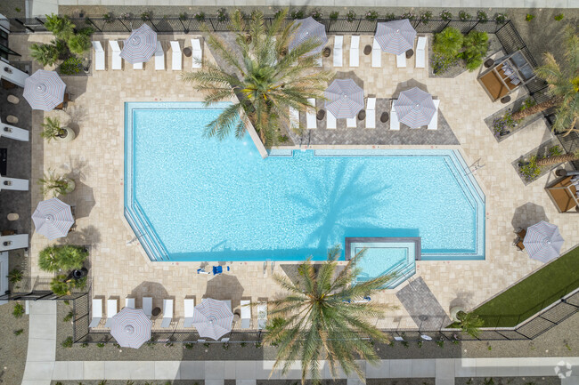 Resort-Style Swimming Pool