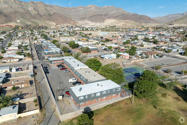 Aerial - Grandview Apartments