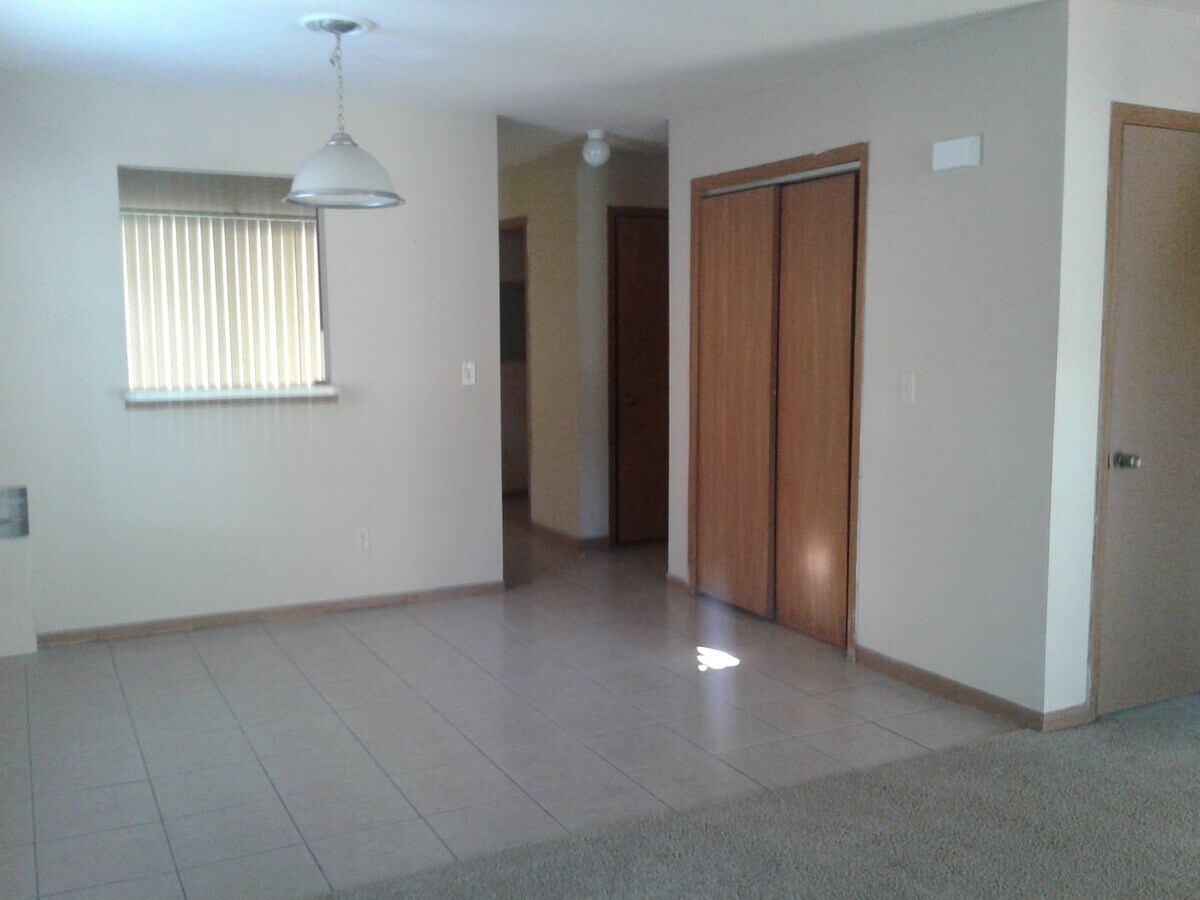 Photo - 315 Catherine Dr Unit 315