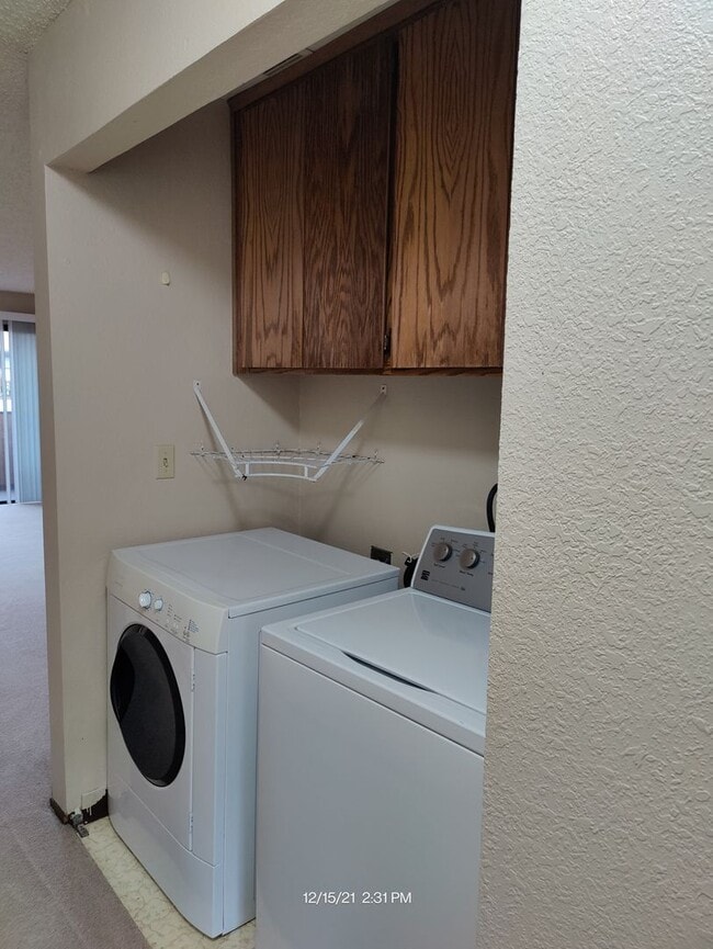 Photo - South Fremont - 2 beds and 2 baths 1st Flo...
