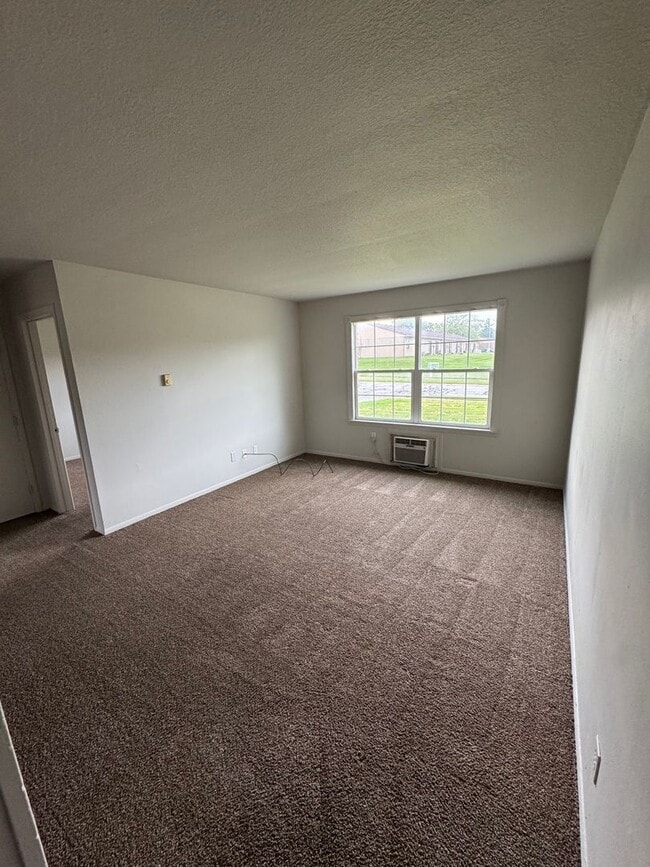 4707 Furge Dr Unit 2