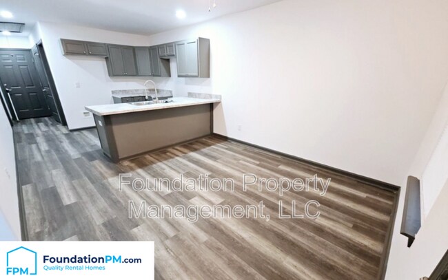 Photo - 1489 Elliston Rd