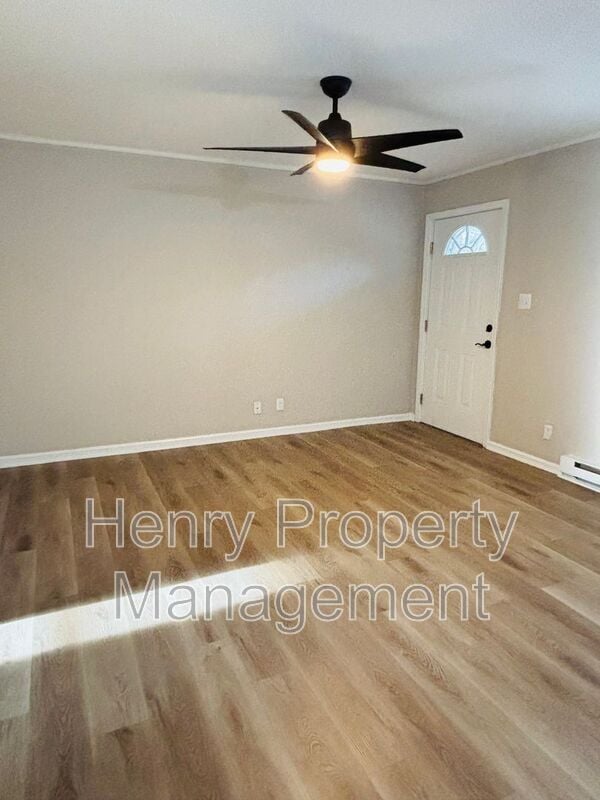 1122 Drew St