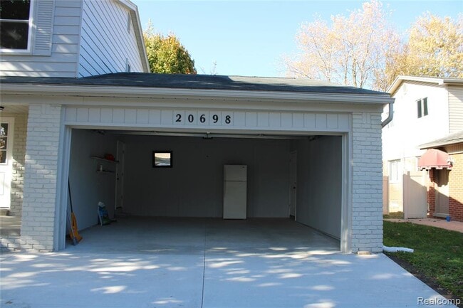 Photo - 20698 Coachwood Rd