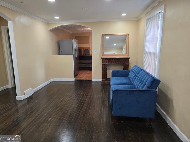 Photo - 3220 Memorial Dr
