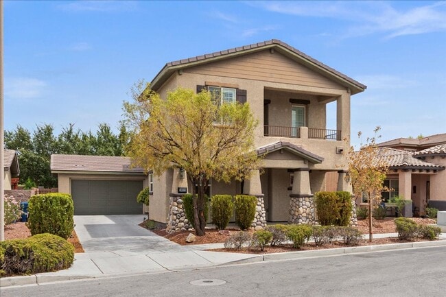 3 Bd with Entertainer's Kitchen and Open C... - 3 Bd with Entertainer's Kitchen and Open C... House