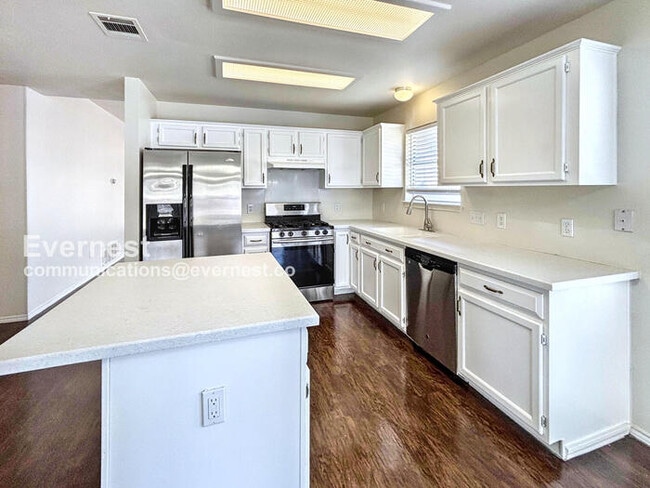 Photo - 1502 Sundance Dr