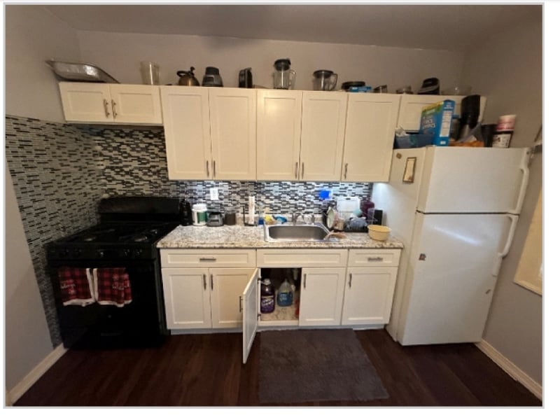 Photo - 105 Broad St Unit 1