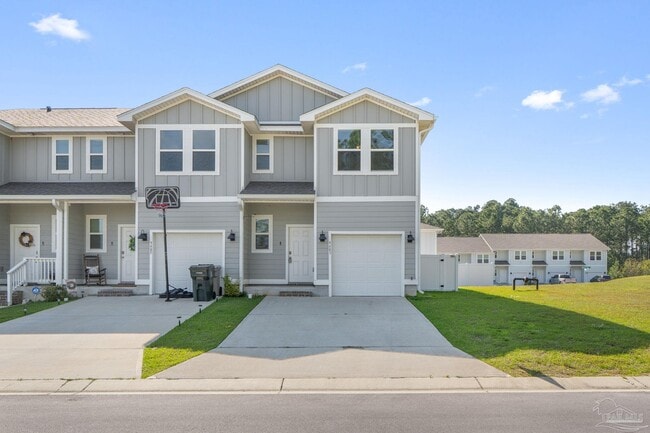 Building Photo - 9483 Nature Crk Cir