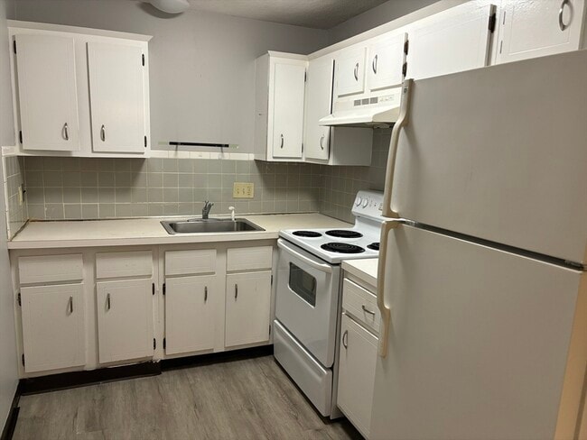 Photo - 135 Winthrop St Unidad 1B
