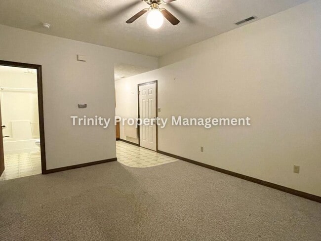 Photo - 1419 W Pike St