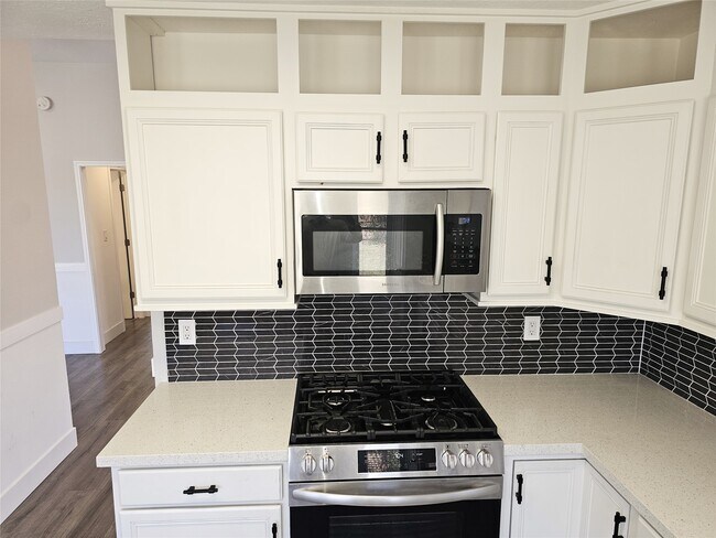 Photo - 19734 Glenfinch Ln