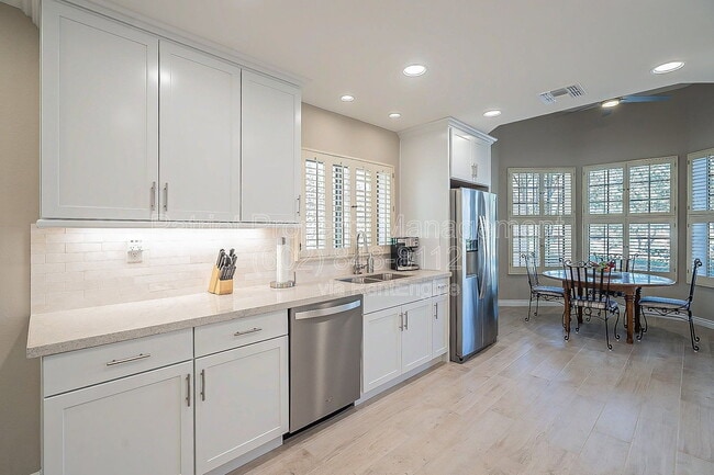 Photo - 10527 E Fanfol Ln