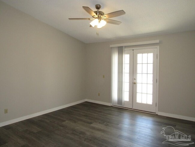 Photo - 2303 W Michigan Ave