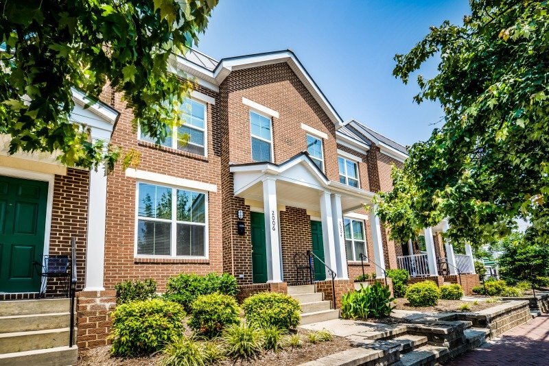 Photo - 2000-2021 West Cary St.-#2000 Unidad #2000