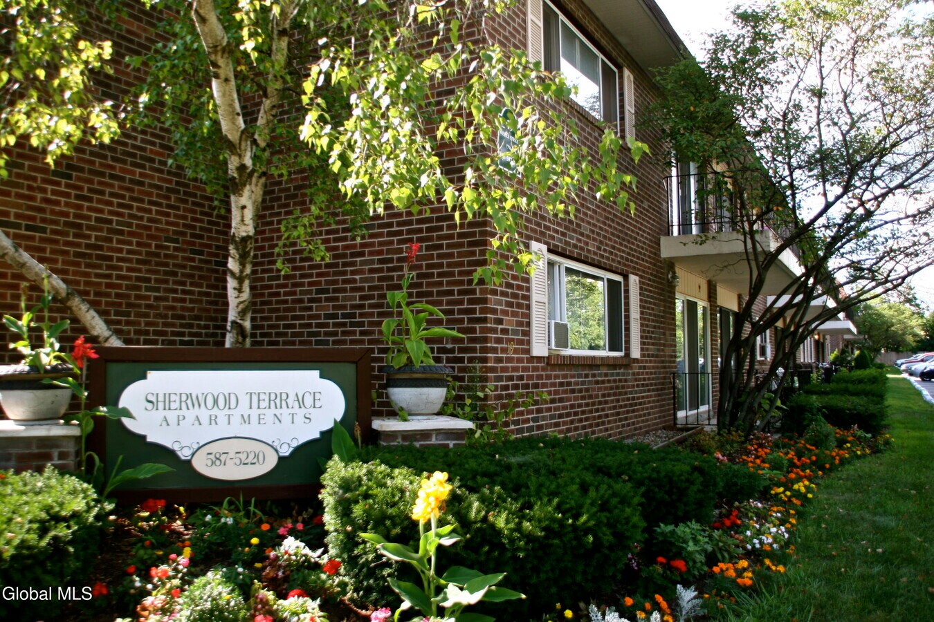 Photo - 19-21-21 Wells St Unit 201