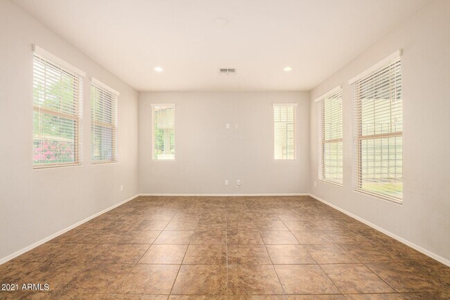 Photo - 21051 W Wycliff Dr