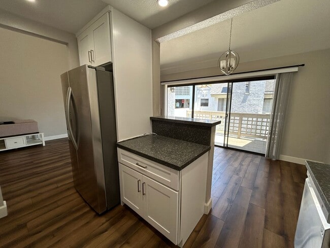 Photo - 1 Bedroom Condo West of I-5 in Del Mar Unit G