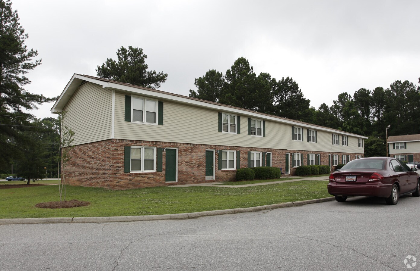Landau Apartments - Landau Apartments