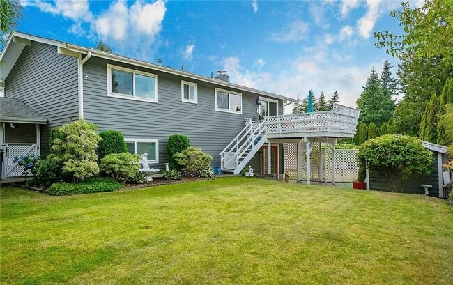 Photo - Beautiful Home with 4 Bedrooms and 2 Bathroom available for Rent Today!