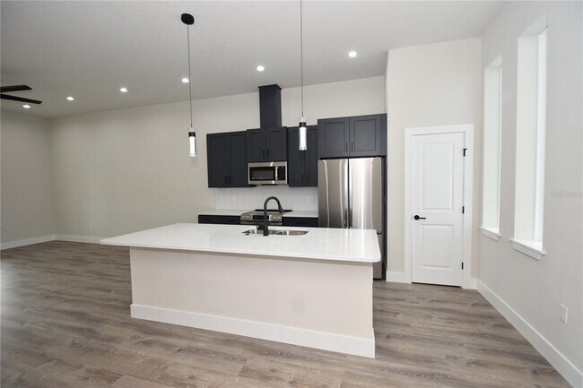 Photo - 20 Uniondale Pl