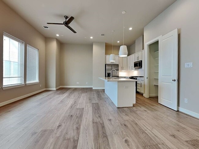 Photo - 6347 Paddington Bnd Dr