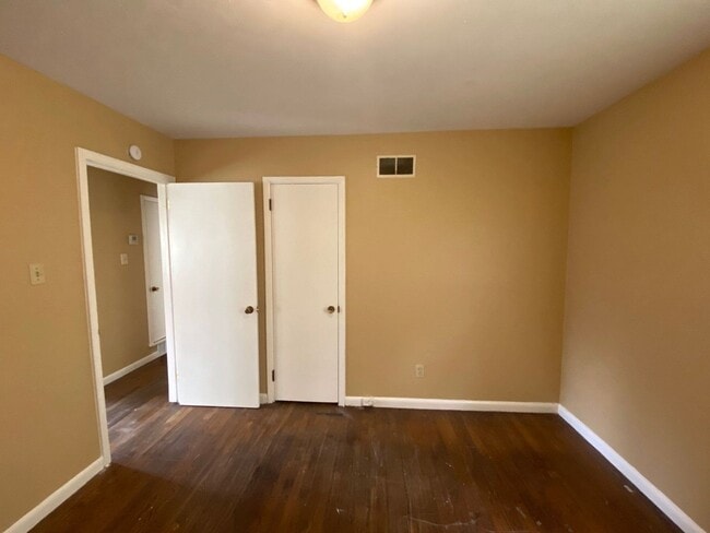 Photo - 648 Pawnee Ave