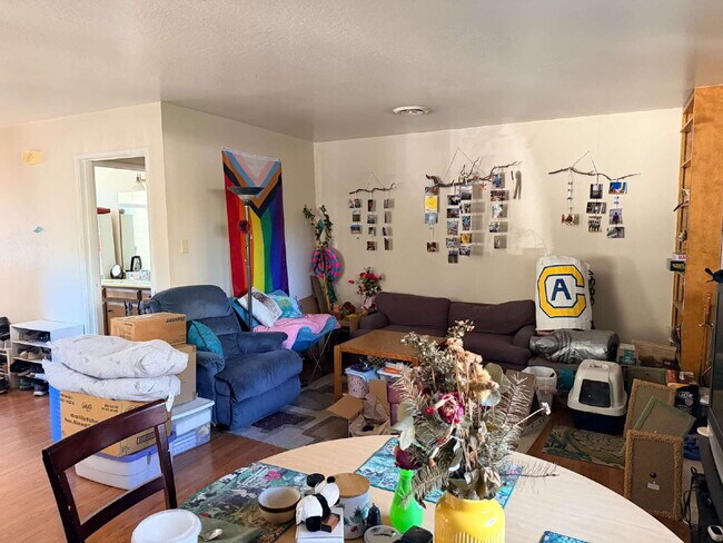 4 Bed / 3 Bath Duplex in Central Davis — Available Sept 1st