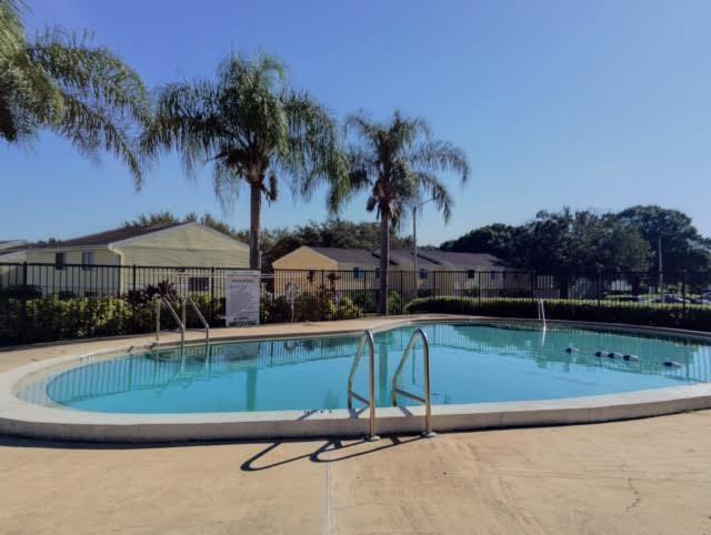 304 Cherokee Ct Unidad D