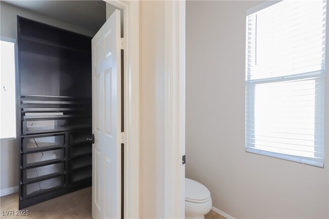 Building Photo - 10733 Mentesana Ave