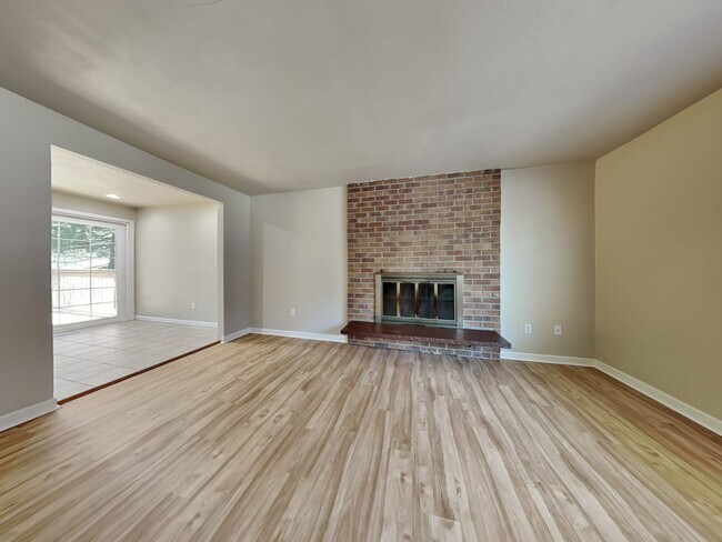 Photo - 4501 87th Ave W