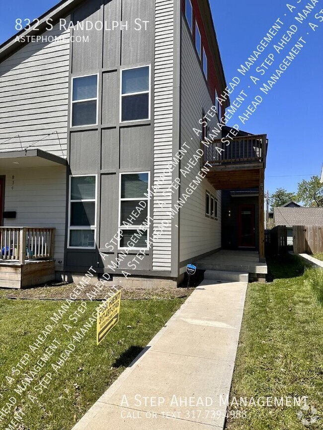 Building Photo - 832 S Randolph-3 bed/2.5 Bath -Newly Renov... Rental