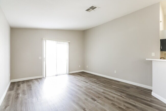 Photo - 5269 Mineral Lake Dr